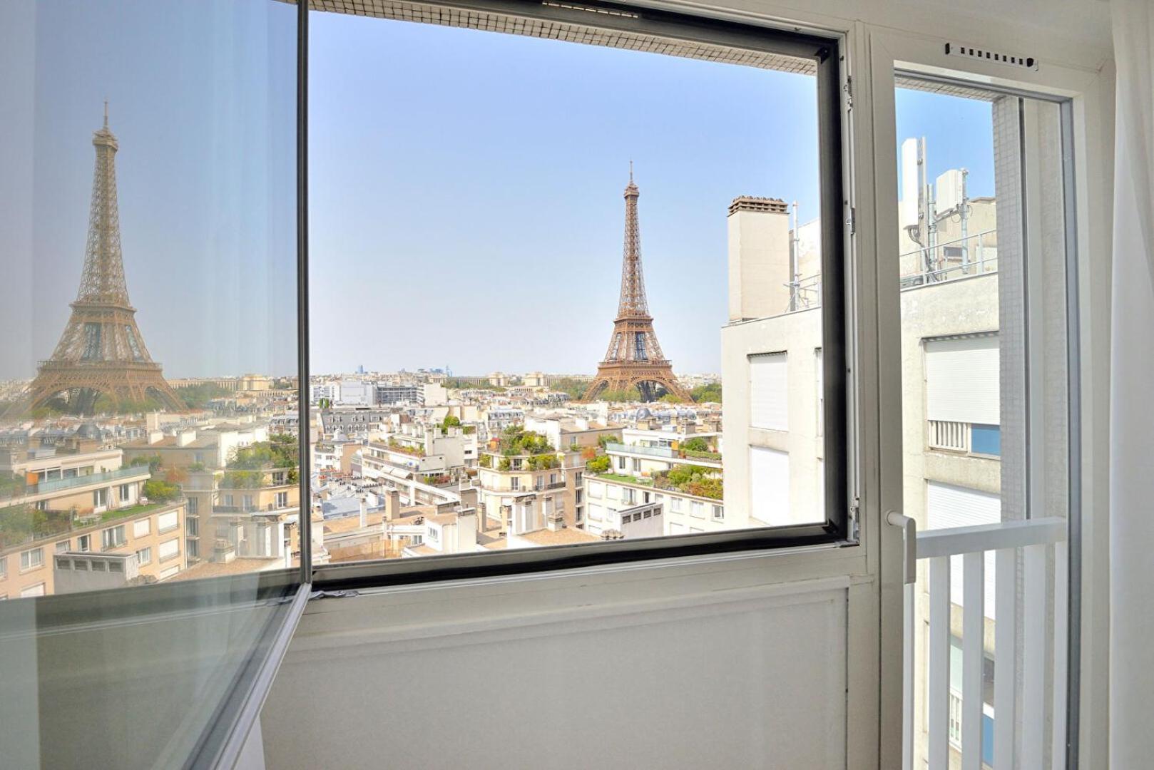 Appartement The Eiffel Tower - A Luxurious With Breathtaking Views Of The Eiffel Tower